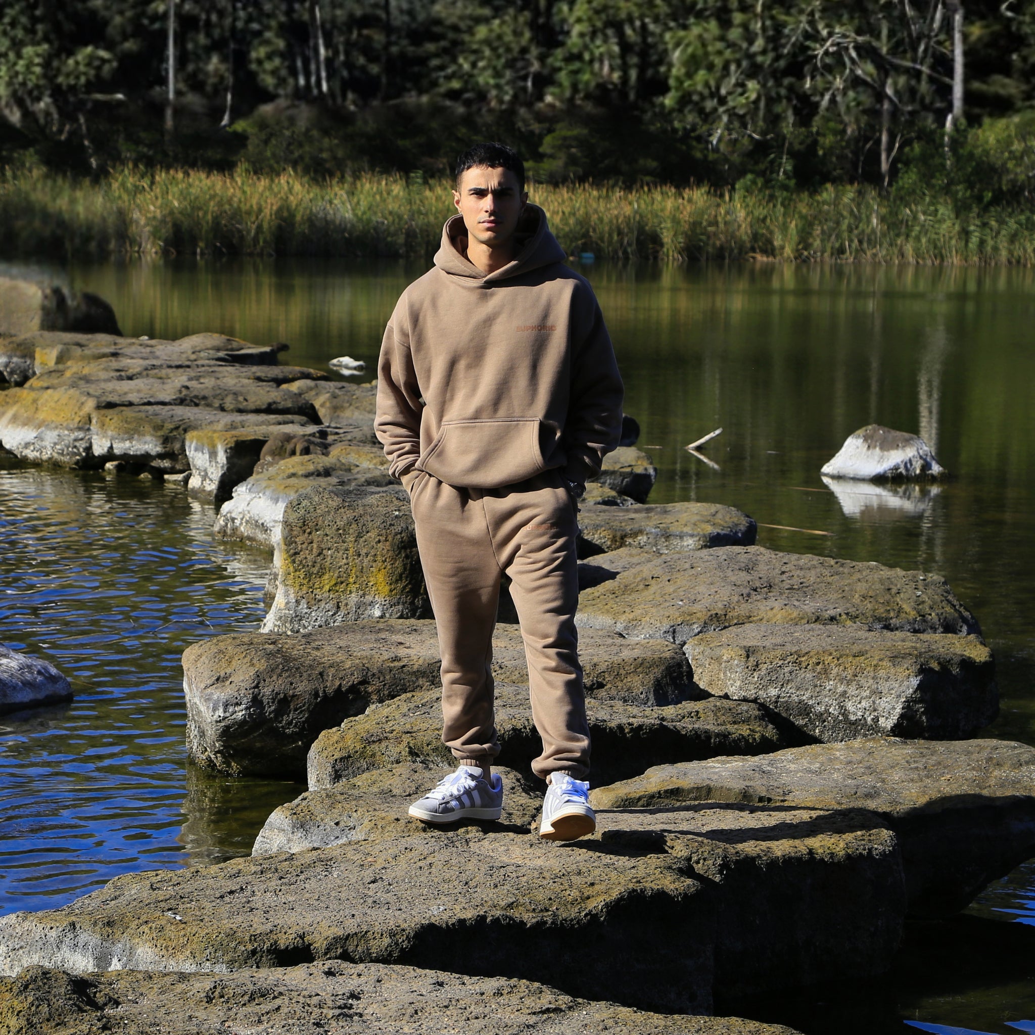 EUPHORIC ESSENTIAL TRACKSUIT SET (MOCHA)