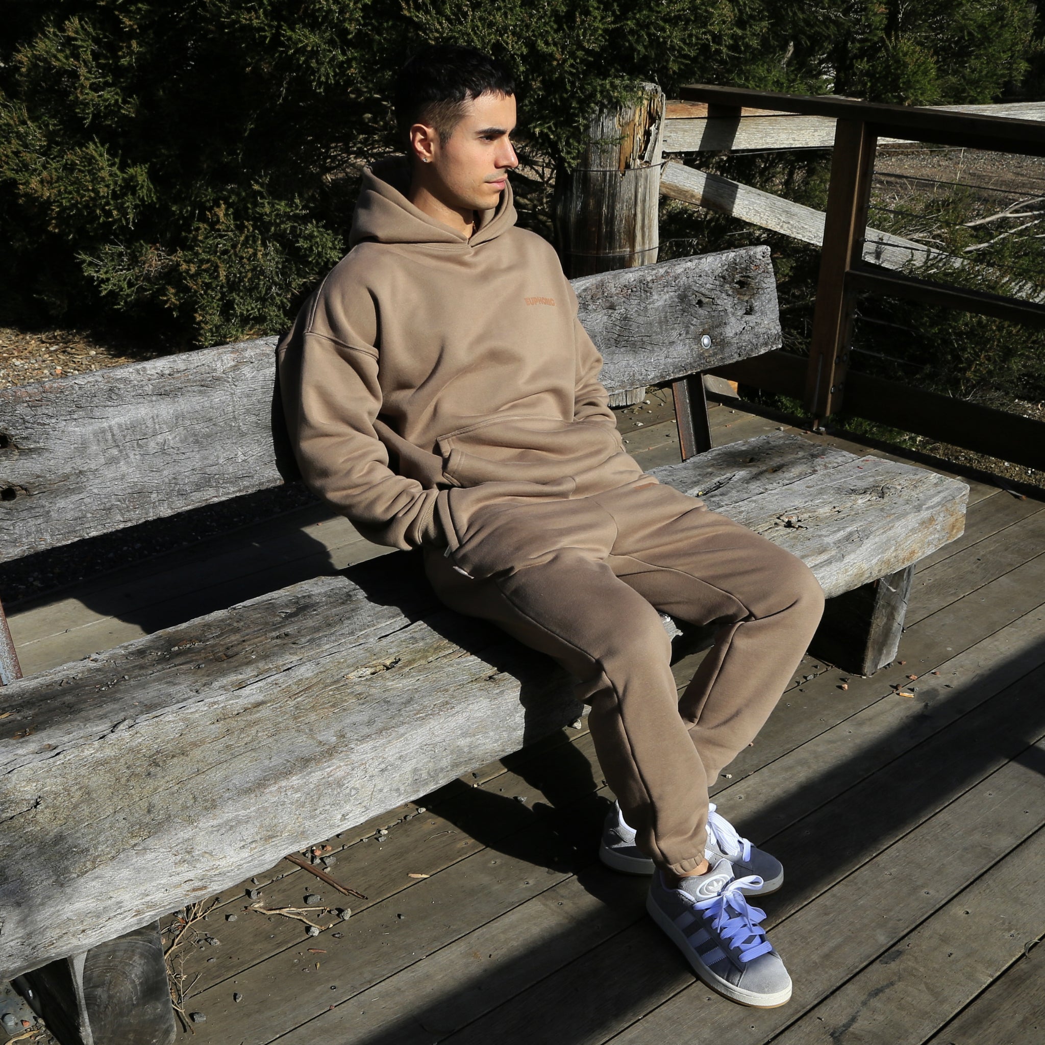 EUPHORIC ESSENTIAL HOODIE (MOCHA)